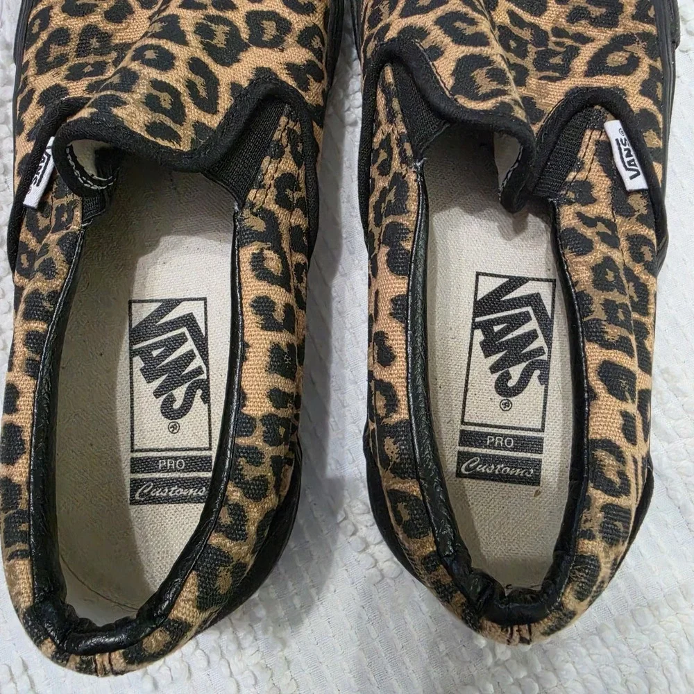 VANS Classic Slip On 90s  Cheetah Sneakers Men's 9 Iconic